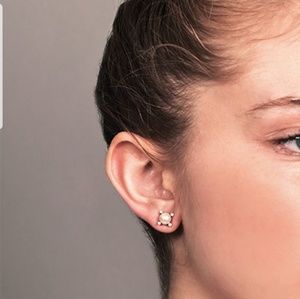 David Yurman Mini Pearl Earings with Diamonds